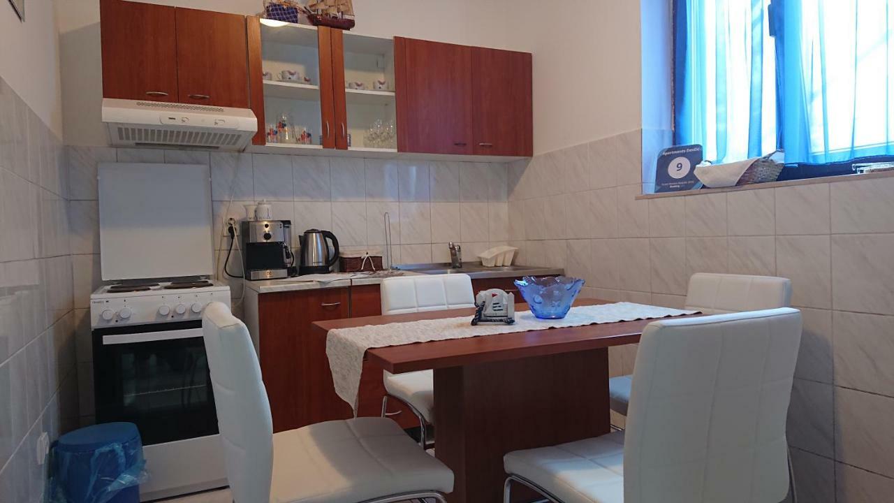 Apartment Devčić Poreč Buitenkant foto